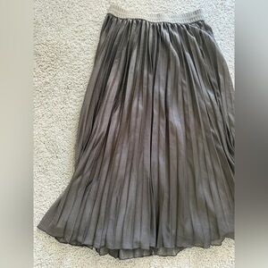 Elegant Olive Pleated Skirt